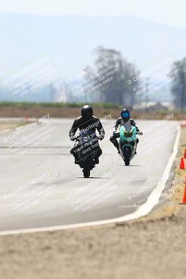 media/Jun-07-2025-TrackDaz (Sat) [[4413525952]]/C Group/240pm (Turn 9)/